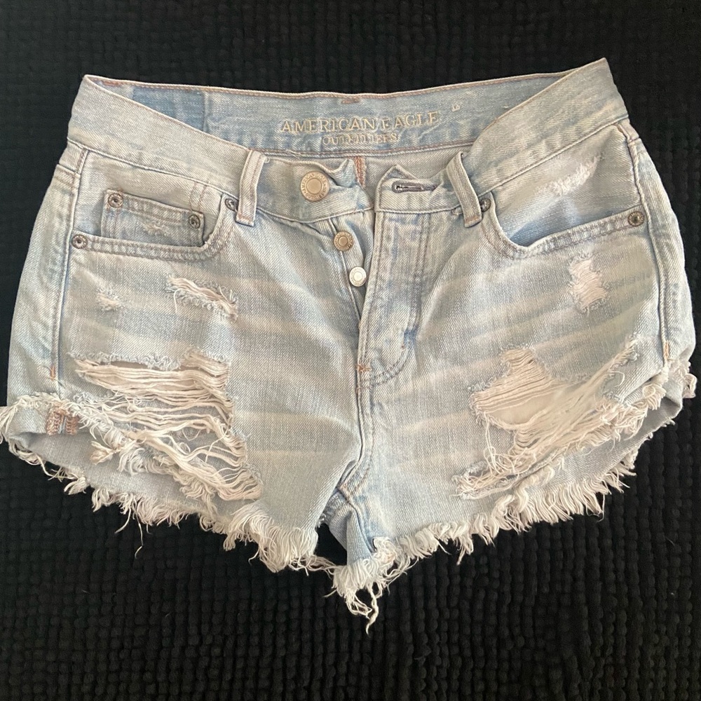 High waisted AE denim shorts